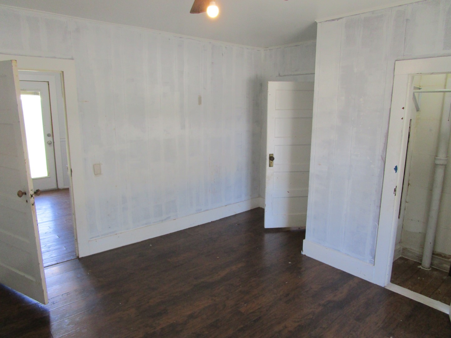 841 S 5th Avenue Munday TX 76371