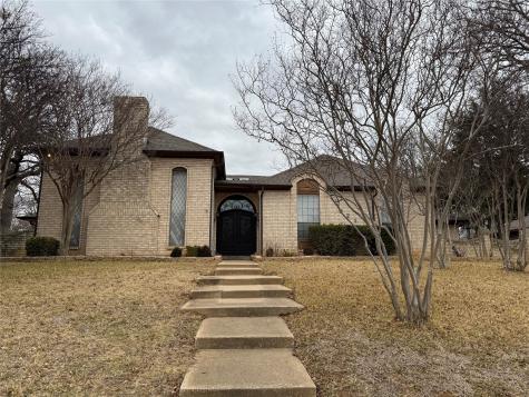 921 Angela Drive Lewisville TX 75067