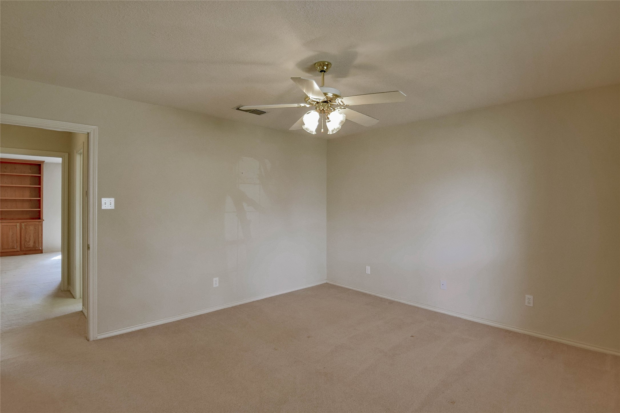 9110 Ravenswood Road Granbury TX 76049