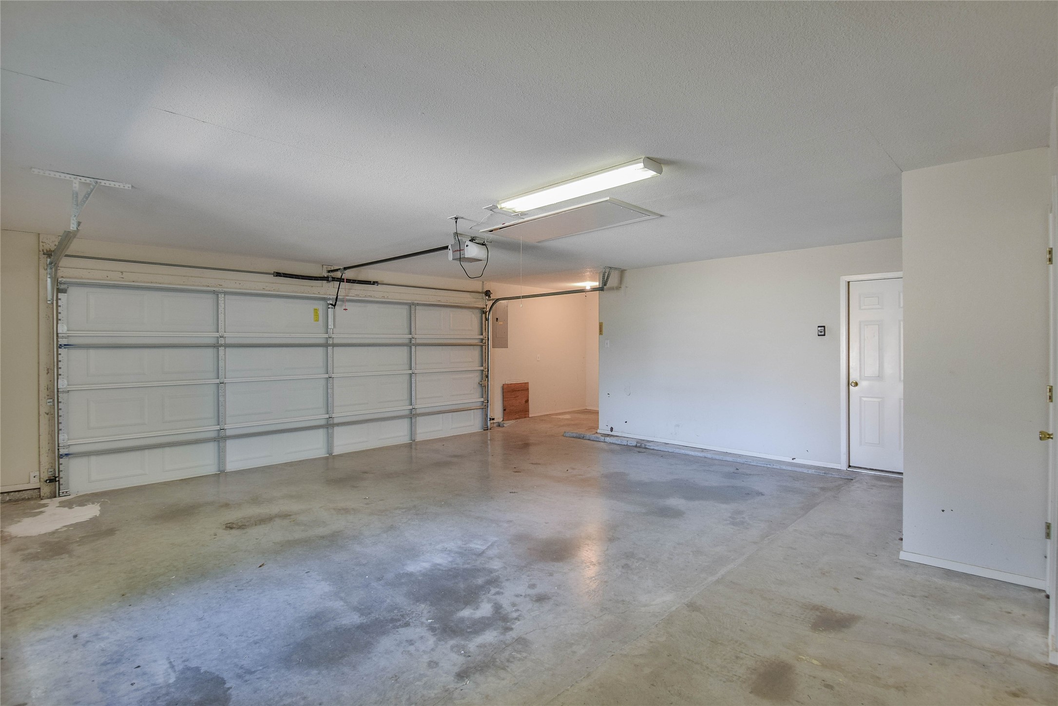 9110 Ravenswood Road Granbury TX 76049