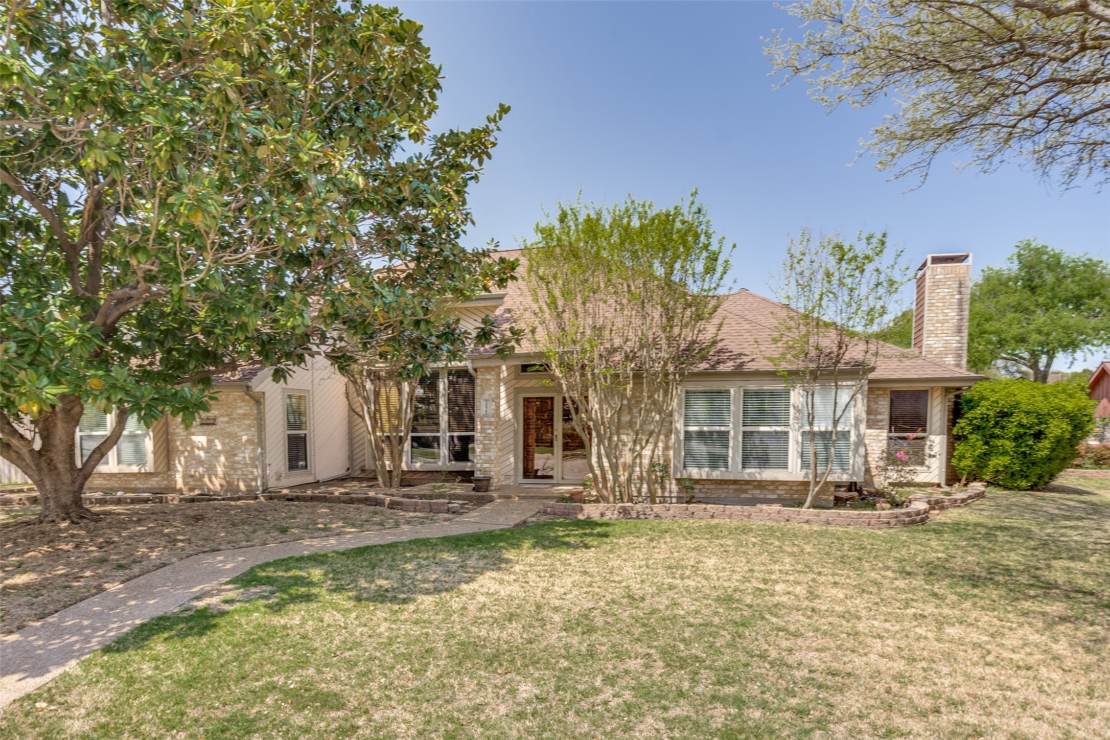 2121 Woodburn Corners Plano TX 75075