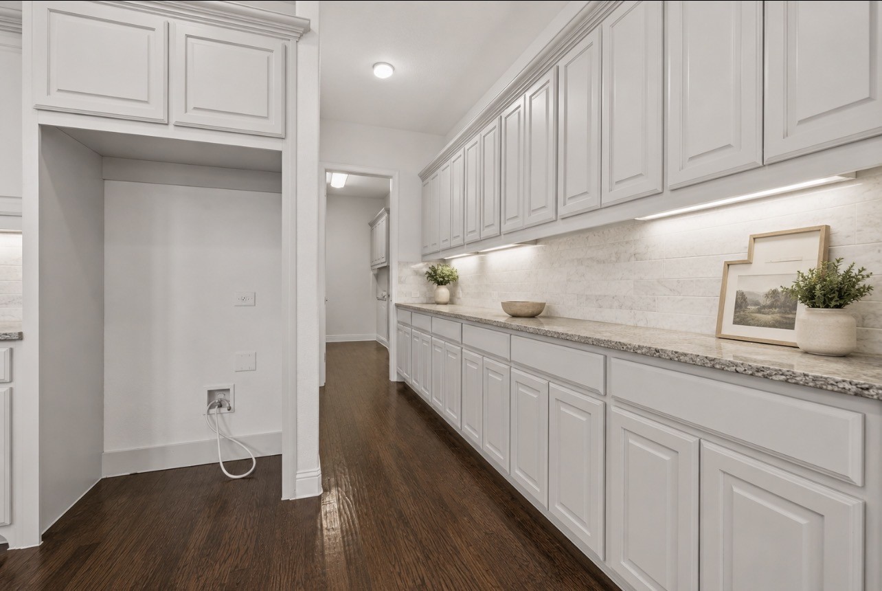 922 Amber Knoll Drive Rockwall TX 75087