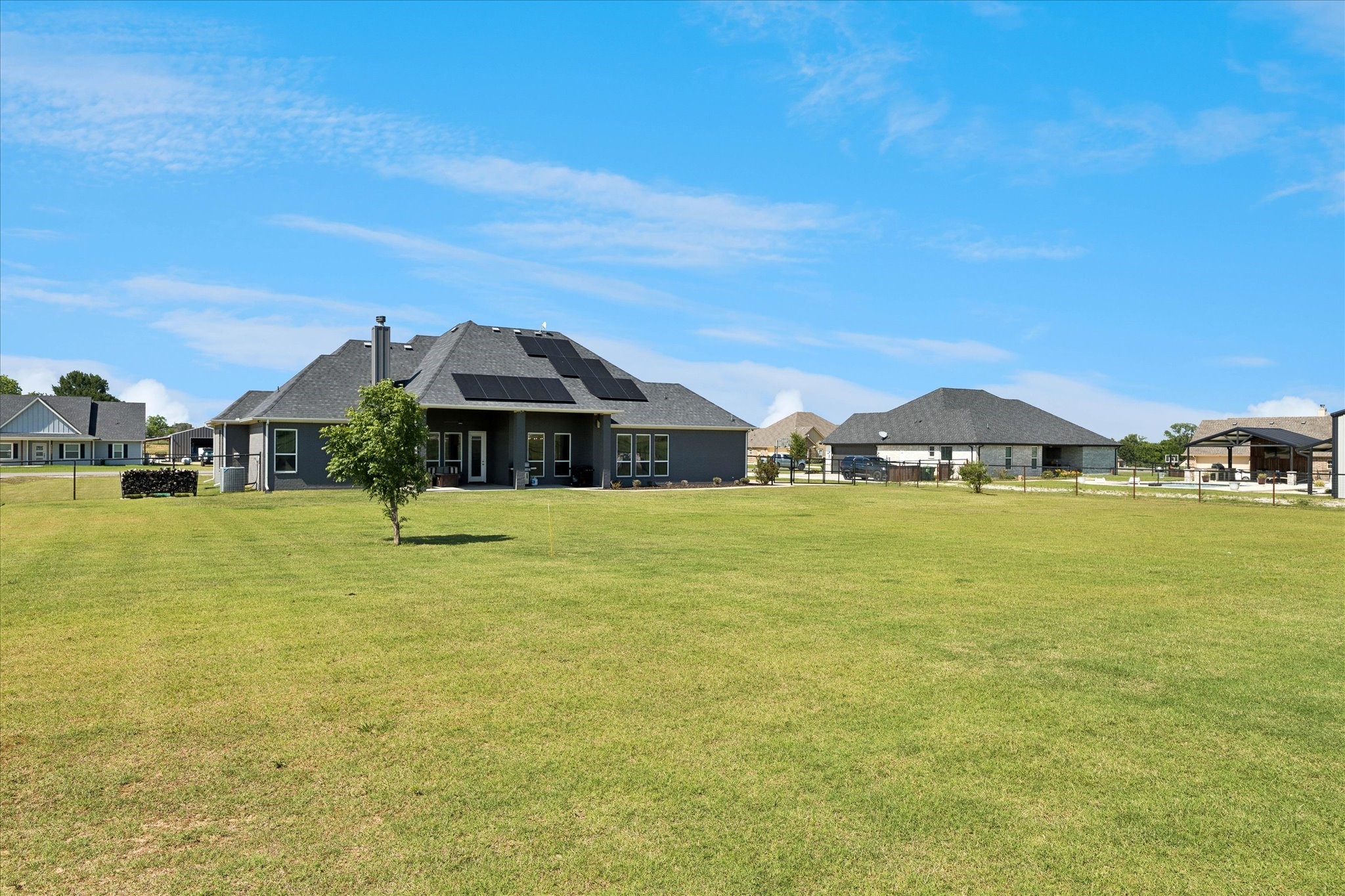 112 Friendship Way Boyd TX 76023