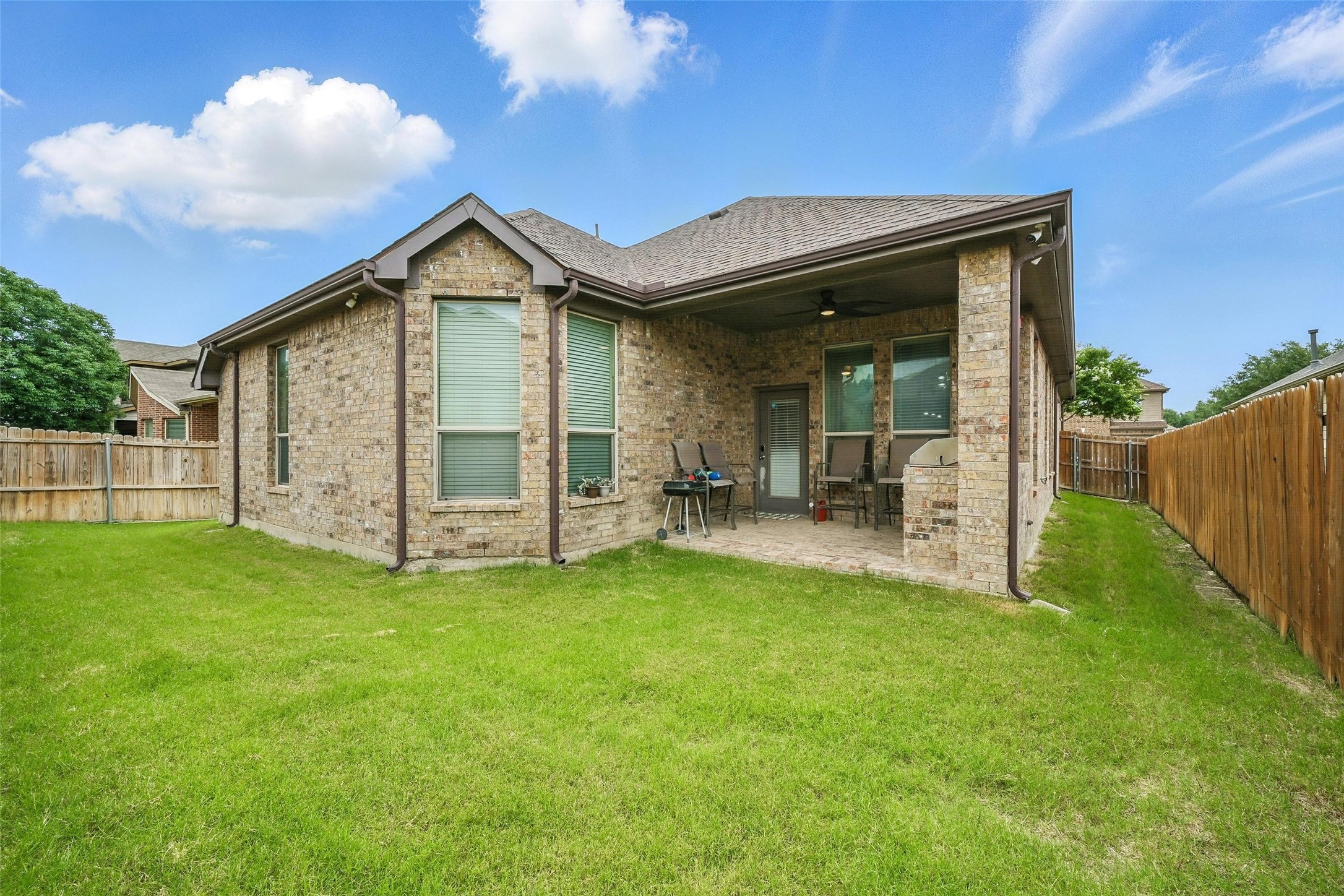1616 Nightingale Drive Aubrey TX 76227