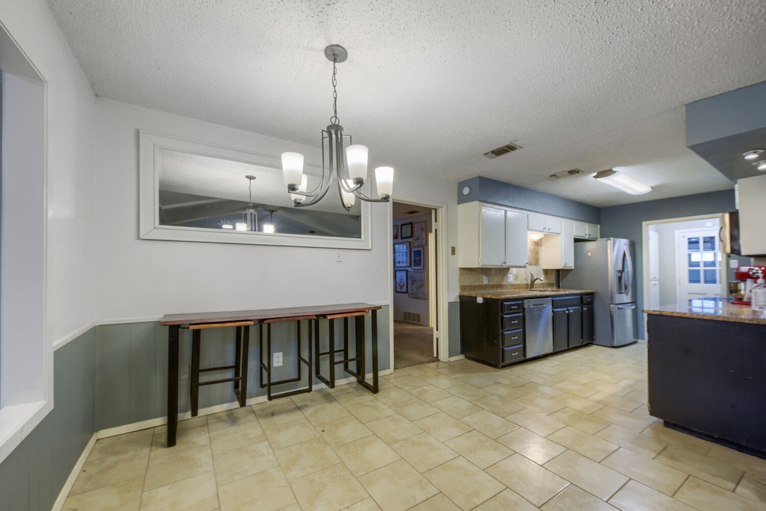 8437 Glenann Drive North Richland Hills TX 76182