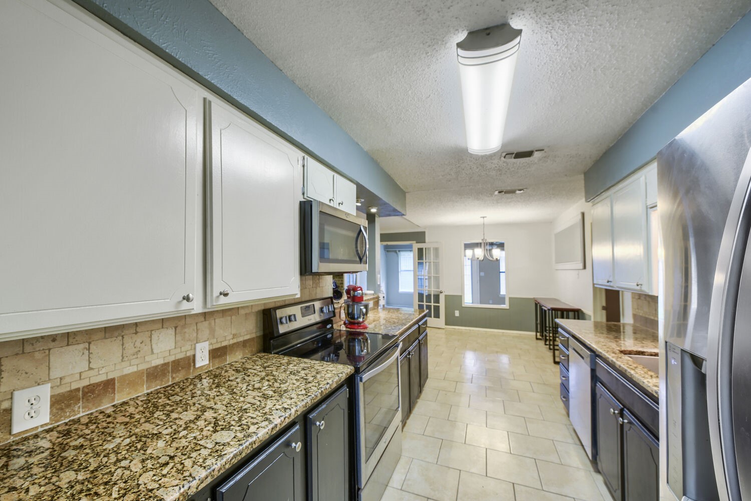 8437 Glenann Drive North Richland Hills TX 76182