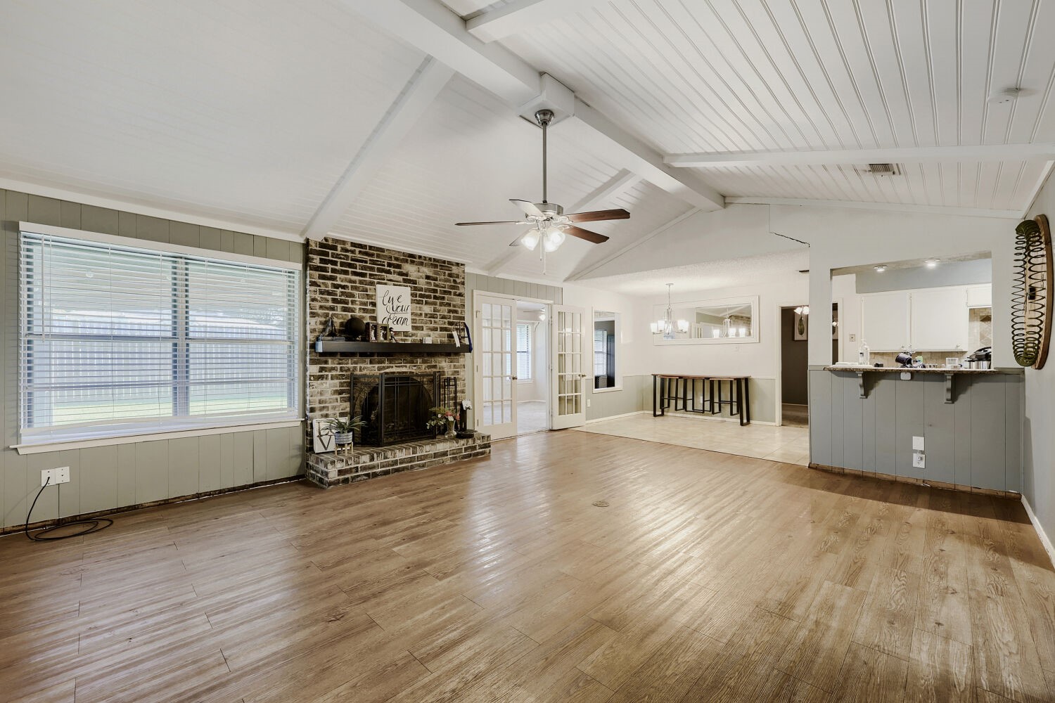 8437 Glenann Drive North Richland Hills TX 76182