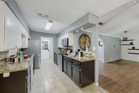 8437 Glenann Drive North Richland Hills TX 76182
