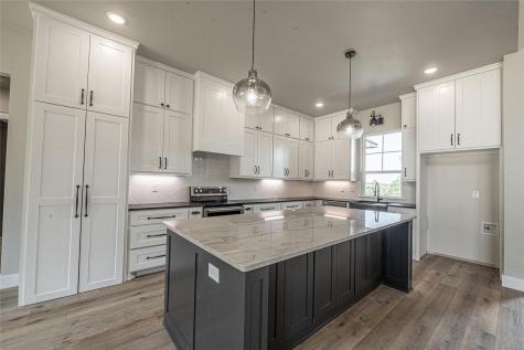 2009 Shady Creek Crossing Azle TX 76020