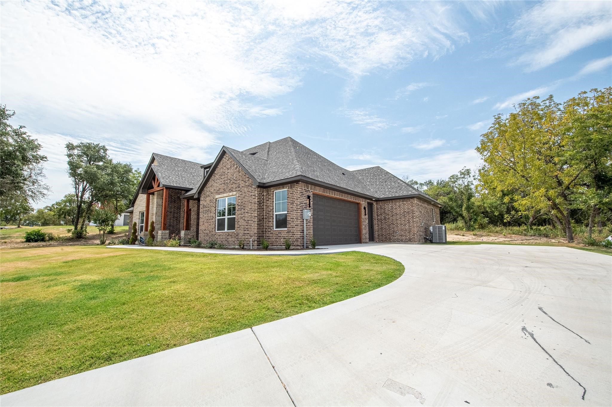 2009 Shady Creek Crossing Azle TX 76020