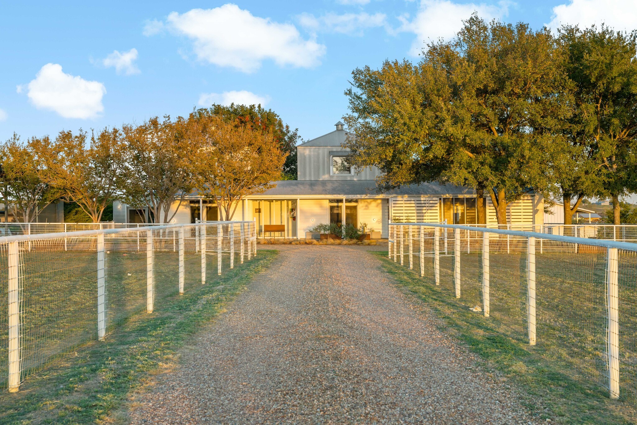 2436 Big Sky Trail Ponder TX 76259
