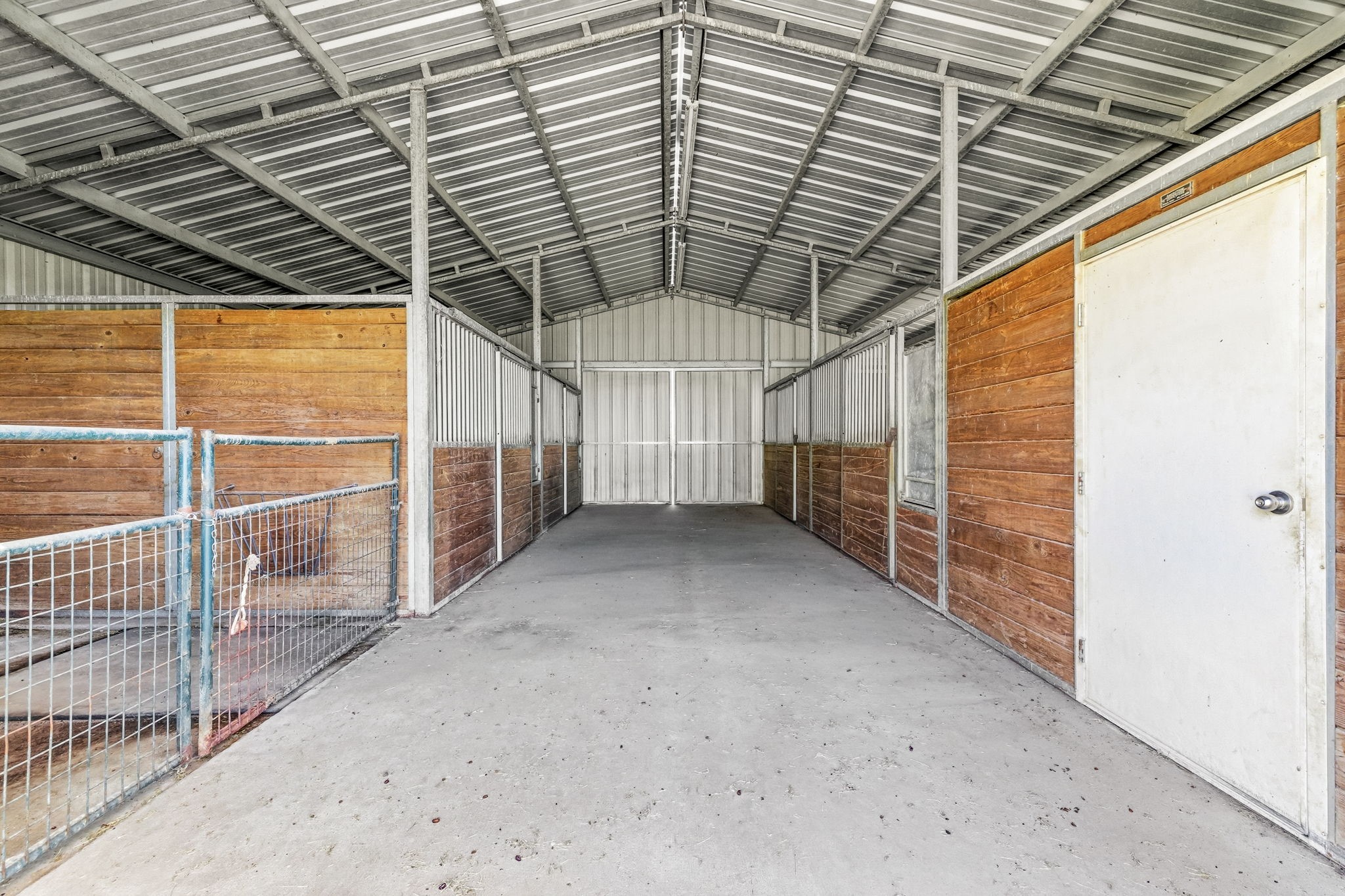 2436 Big Sky Trail Ponder TX 76259