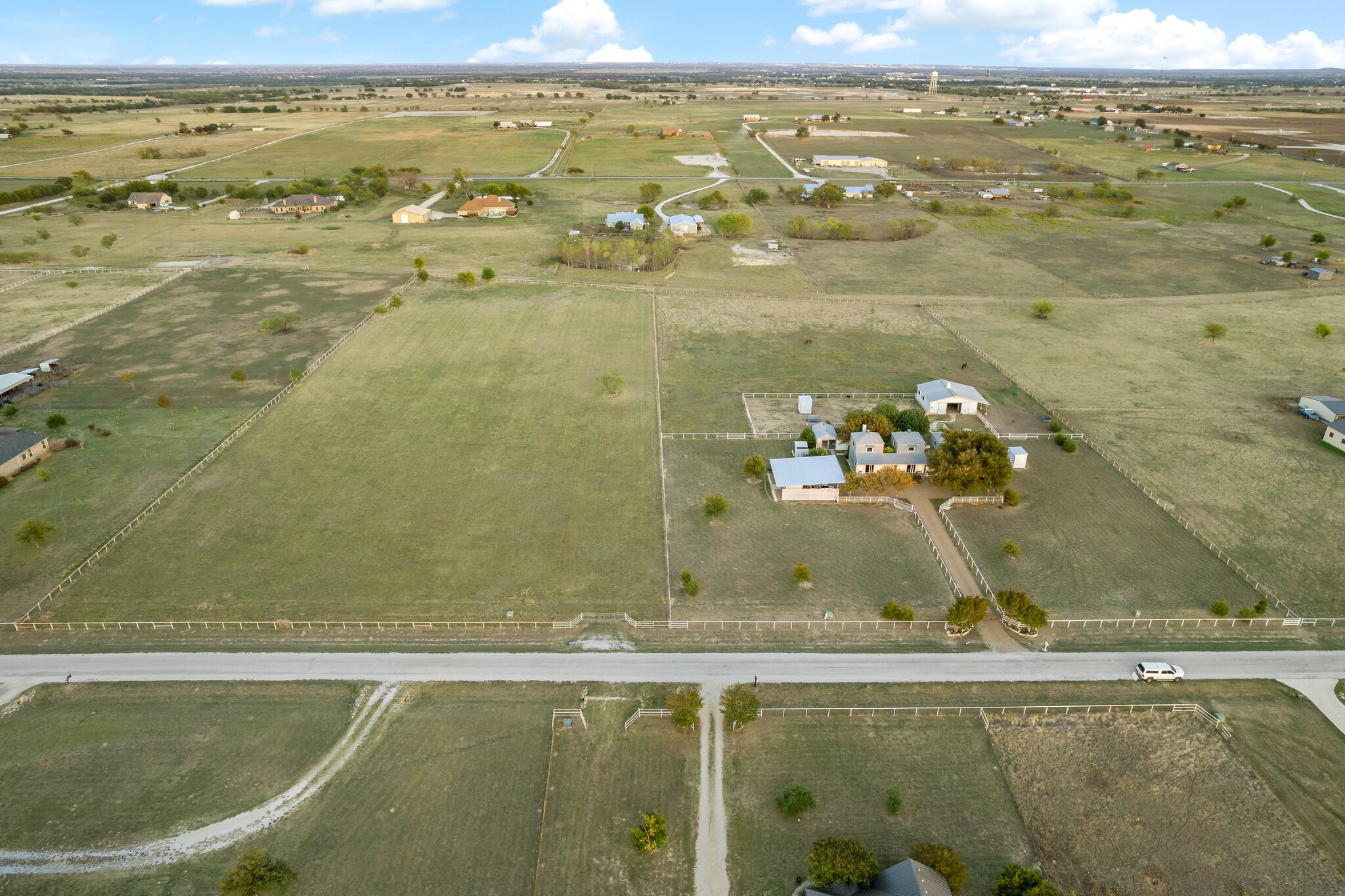 2436 Big Sky Trail Ponder TX 76259