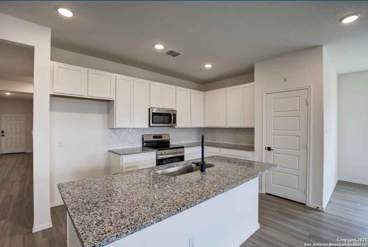309 Jills Path Seguin TX 78155