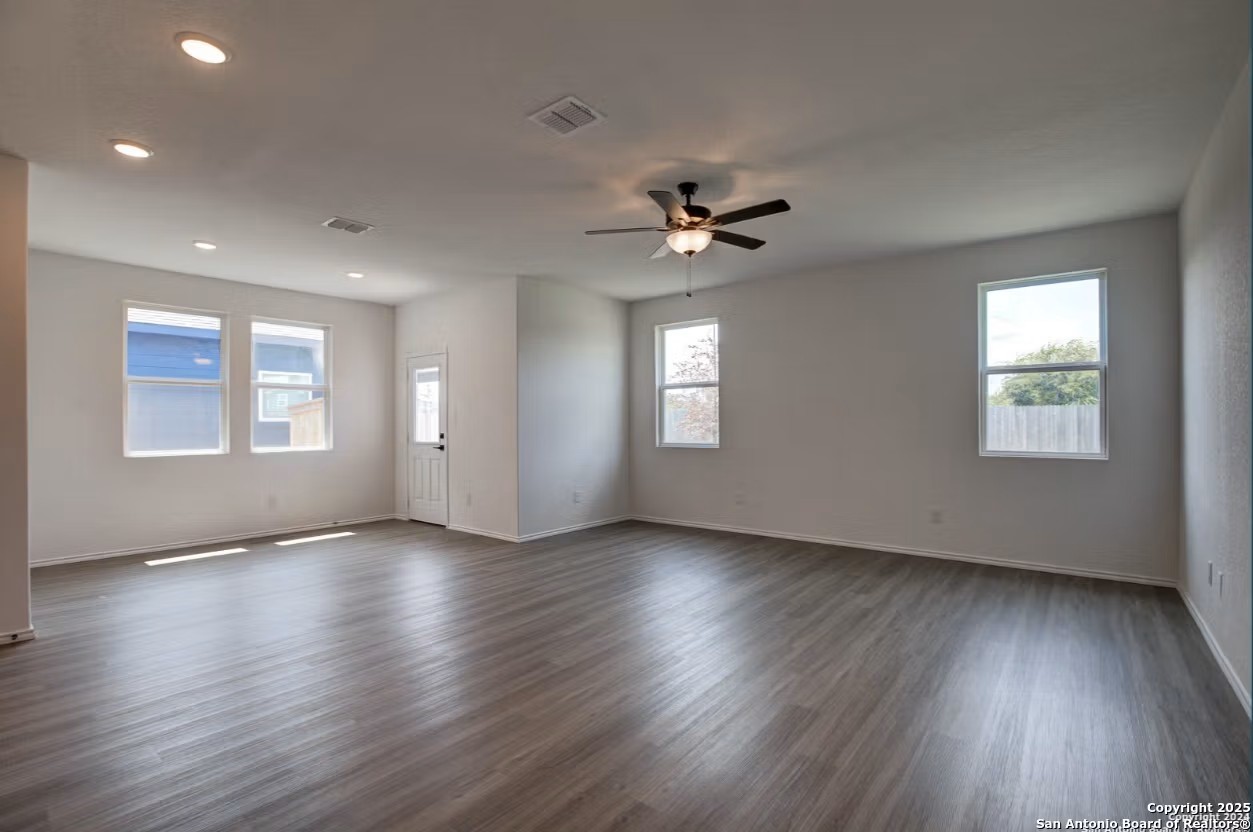 309 Jills Path Seguin TX 78155