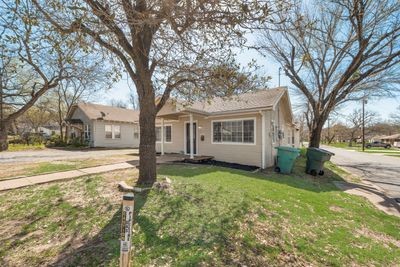 930 W Freeman Street Sherman TX 75092