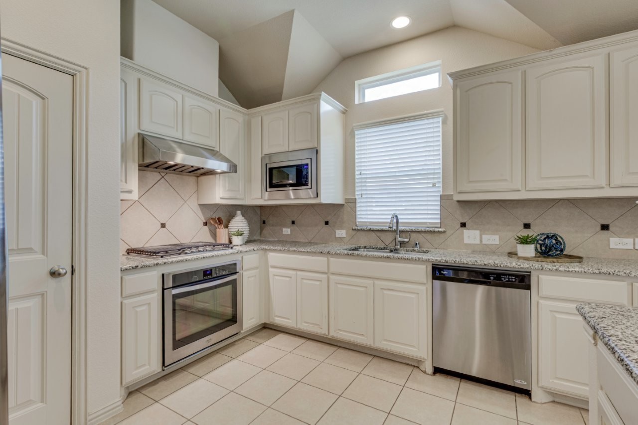 3500 Stampede Drive Garland TX 75044