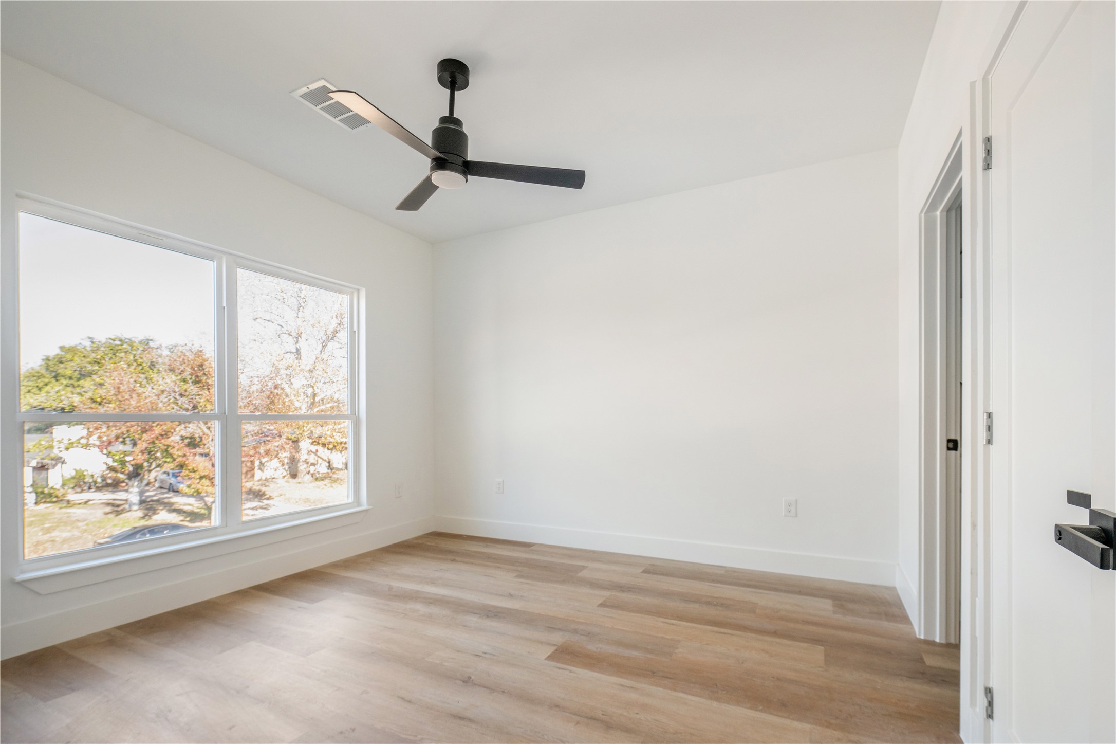 2950 Sundial Drive Dallas TX 75229