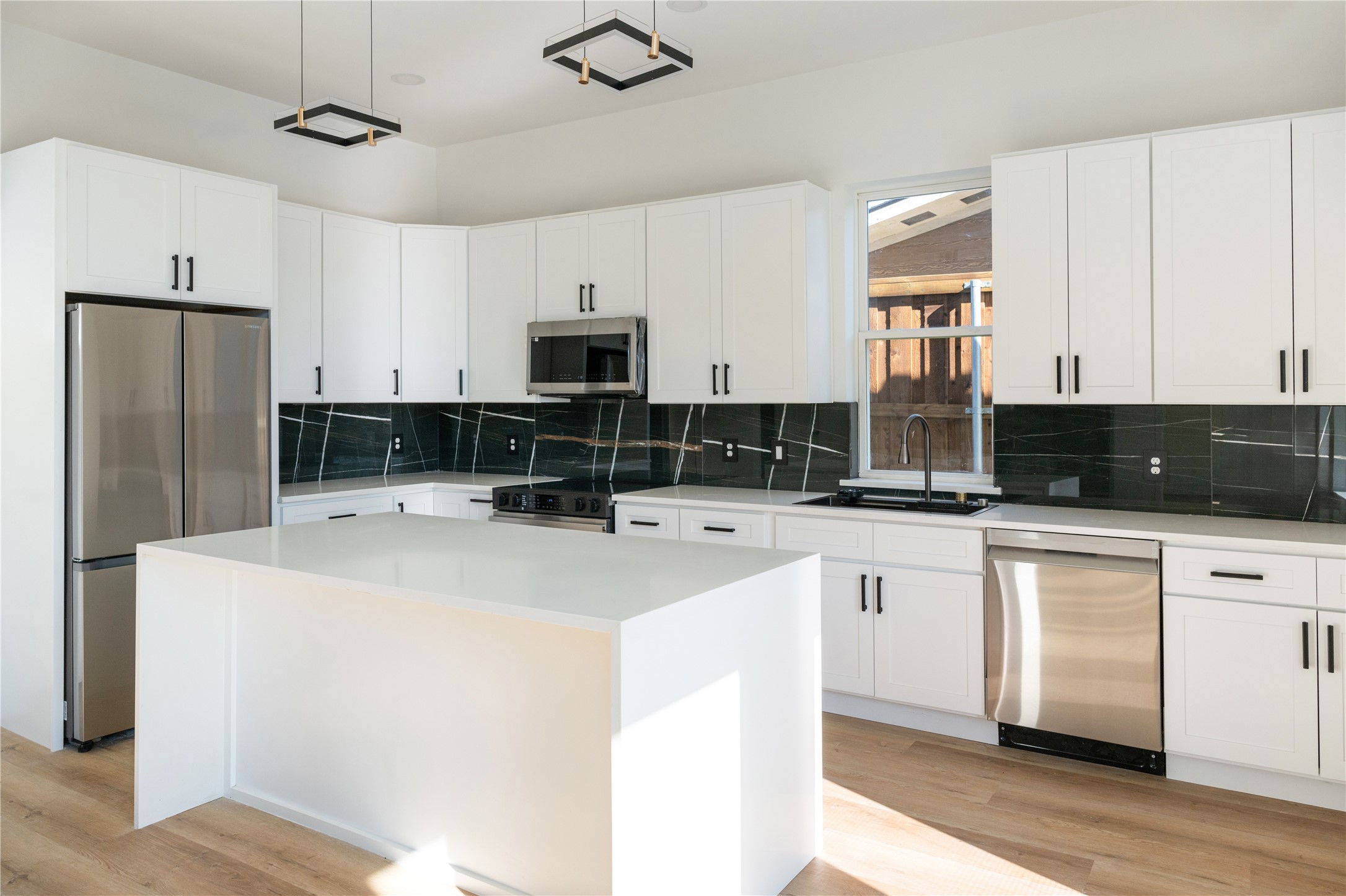 2950 Sundial Drive Dallas TX 75229
