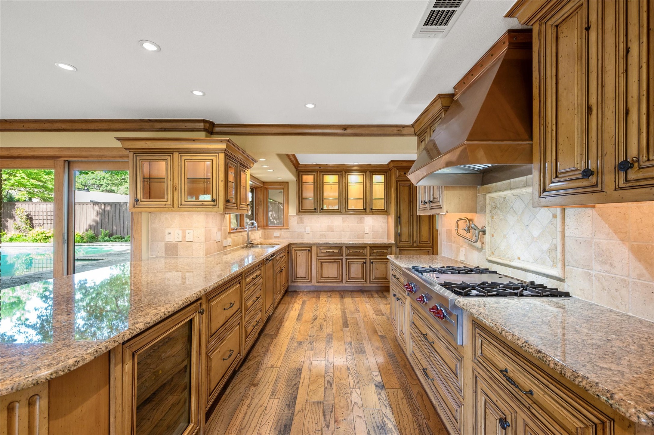 3909 Courtshire Drive Dallas TX 75229