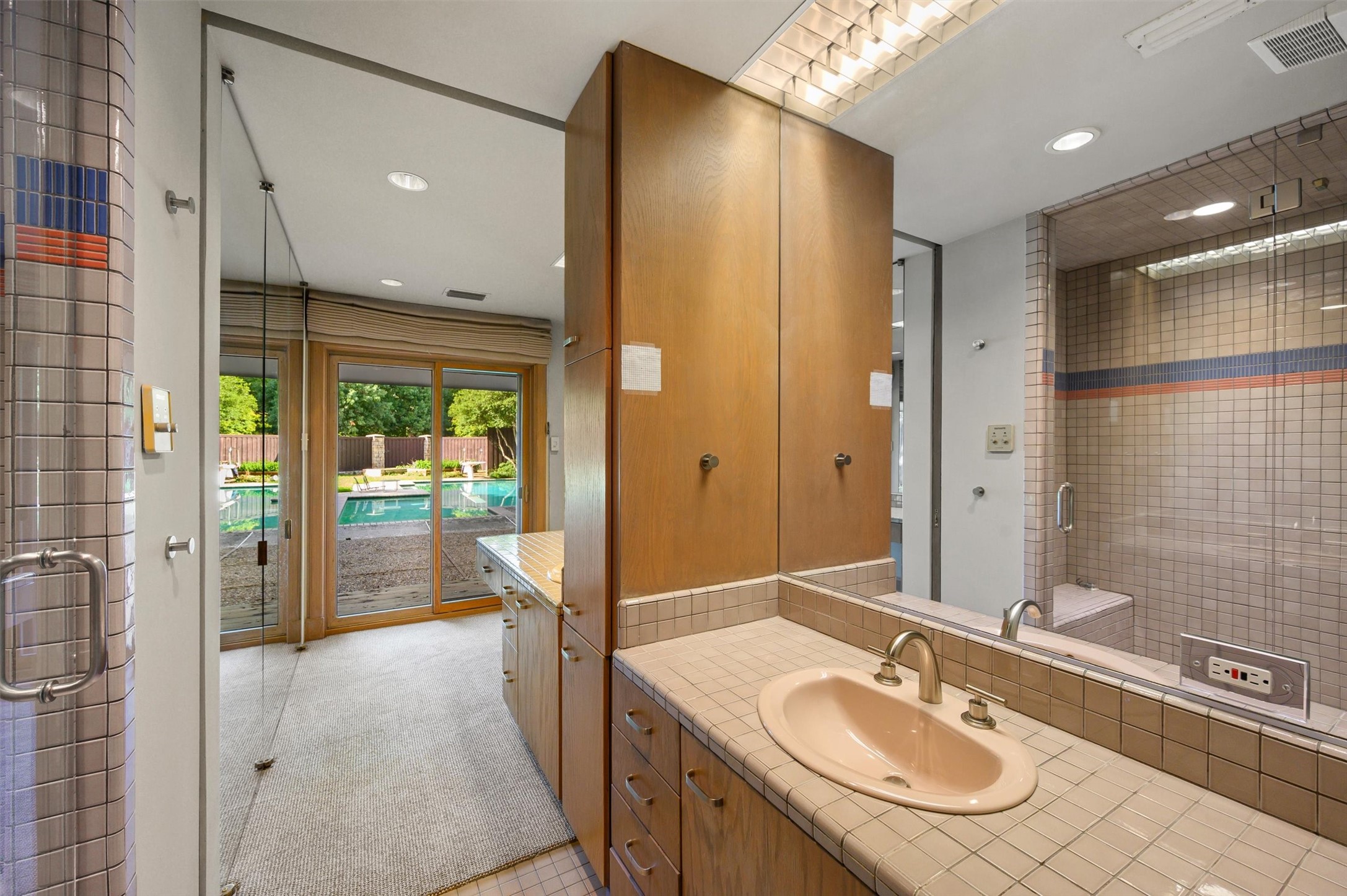 3909 Courtshire Drive Dallas TX 75229