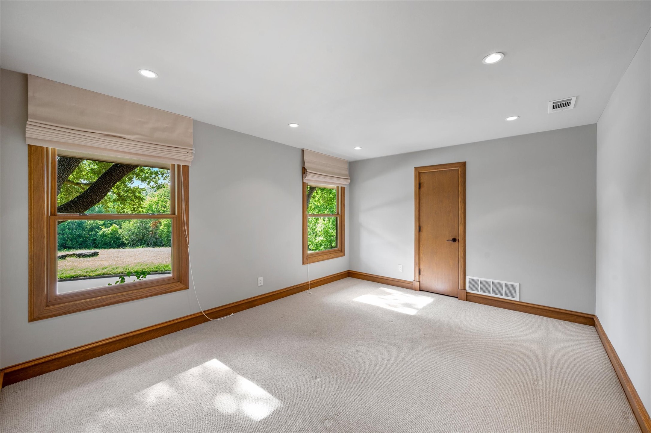 3909 Courtshire Drive Dallas TX 75229