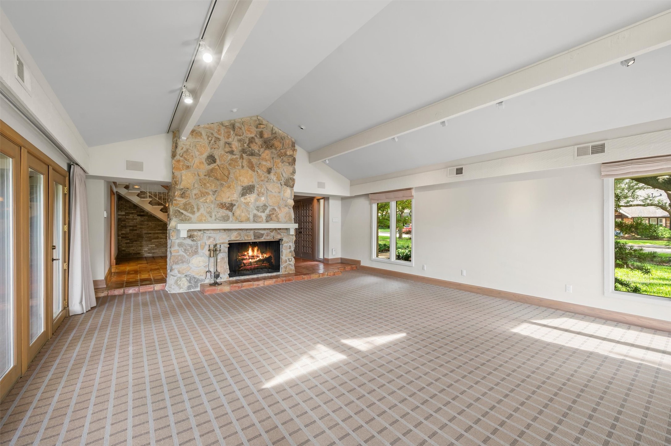 3909 Courtshire Drive Dallas TX 75229
