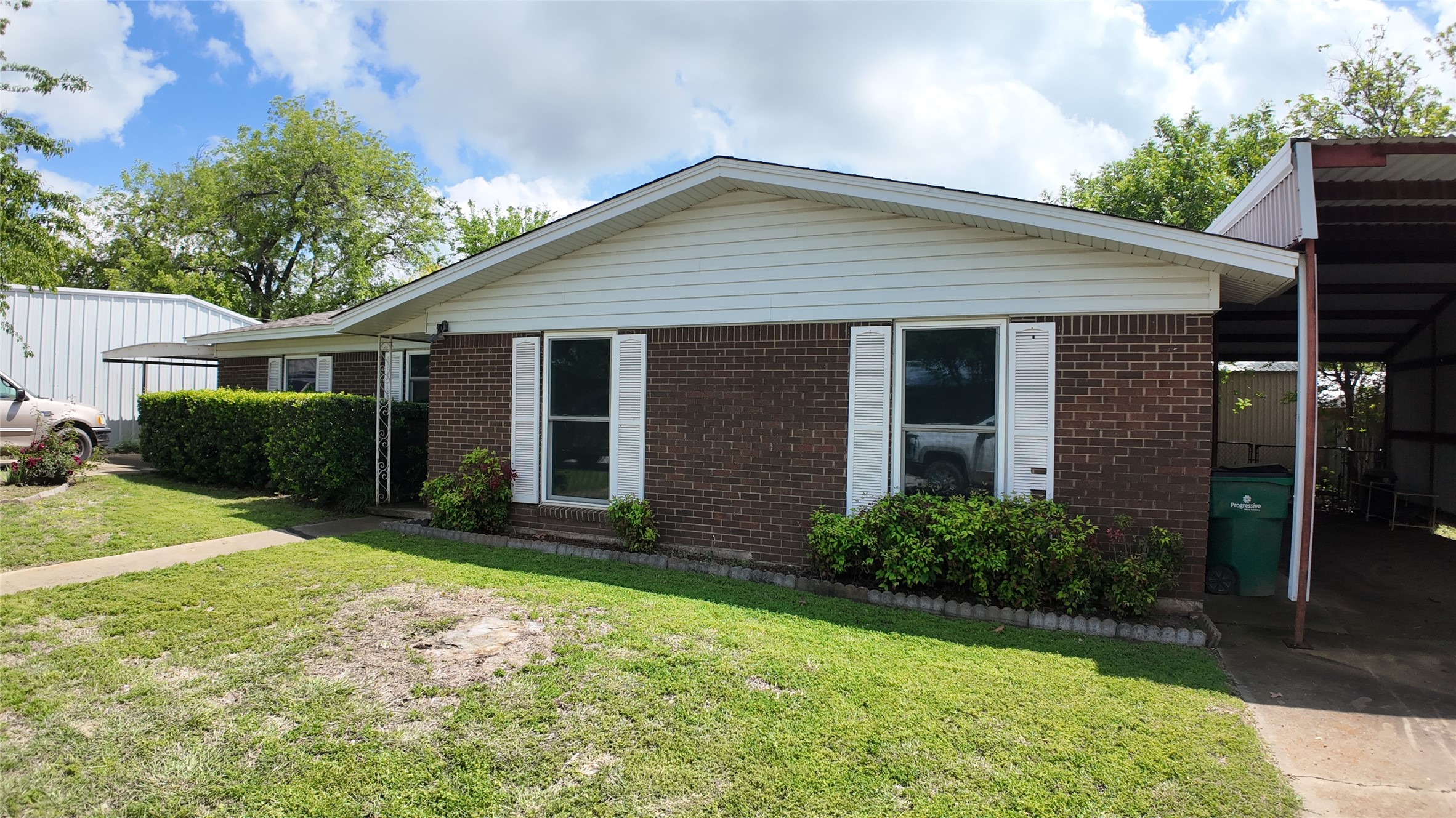 1807 W. Proctor Drive Goldthwaite TX 76844