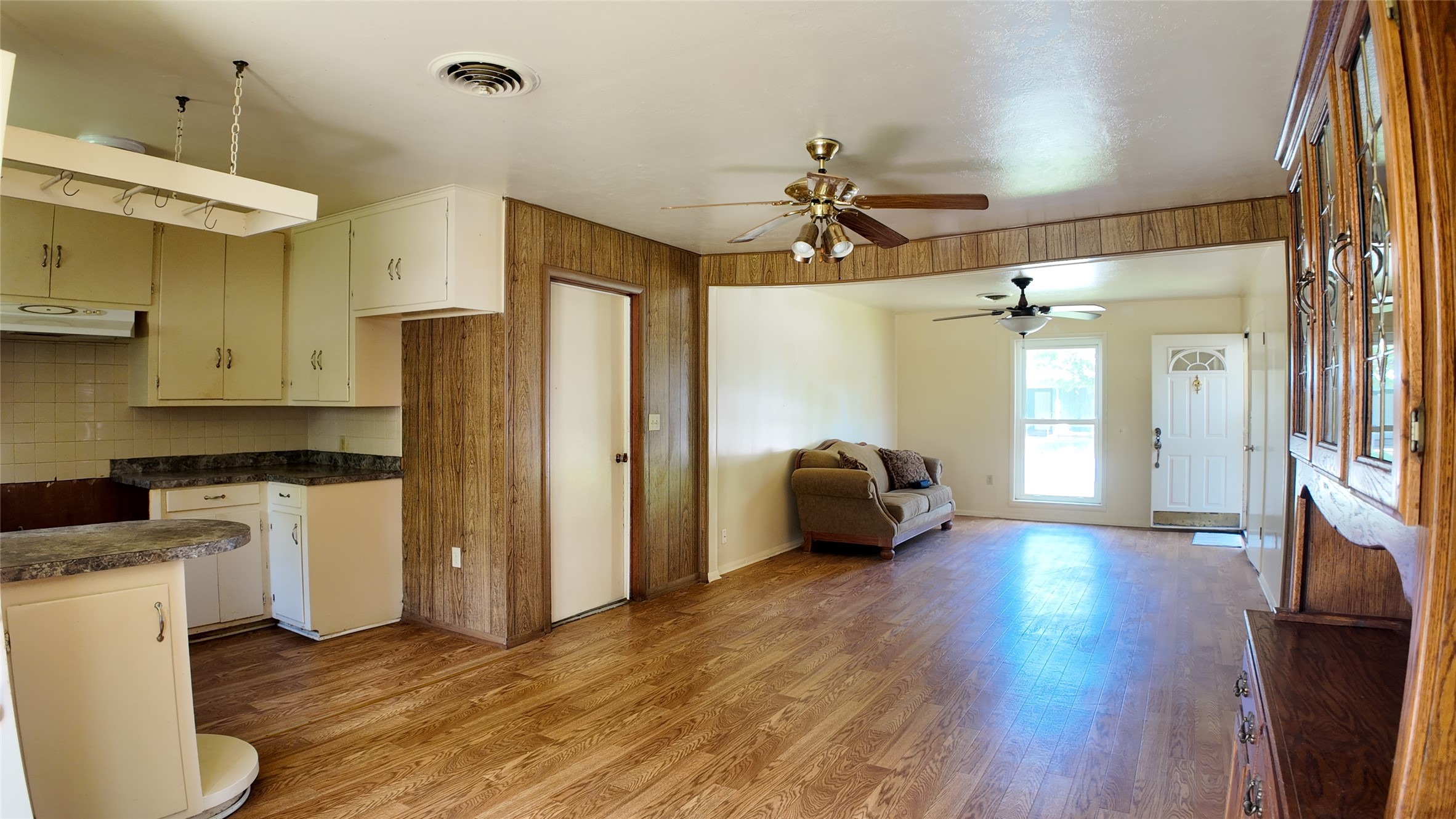 1807 W. Proctor Drive Goldthwaite TX 76844