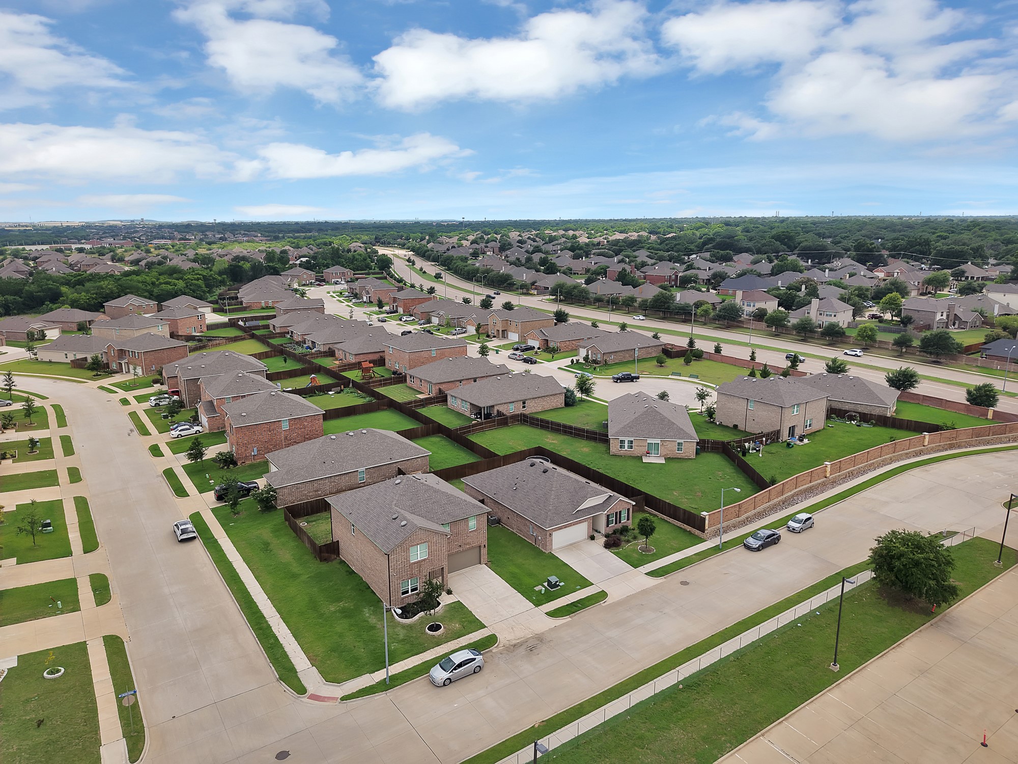 19 Cherryridge Drive Edgecliff Village TX 76134