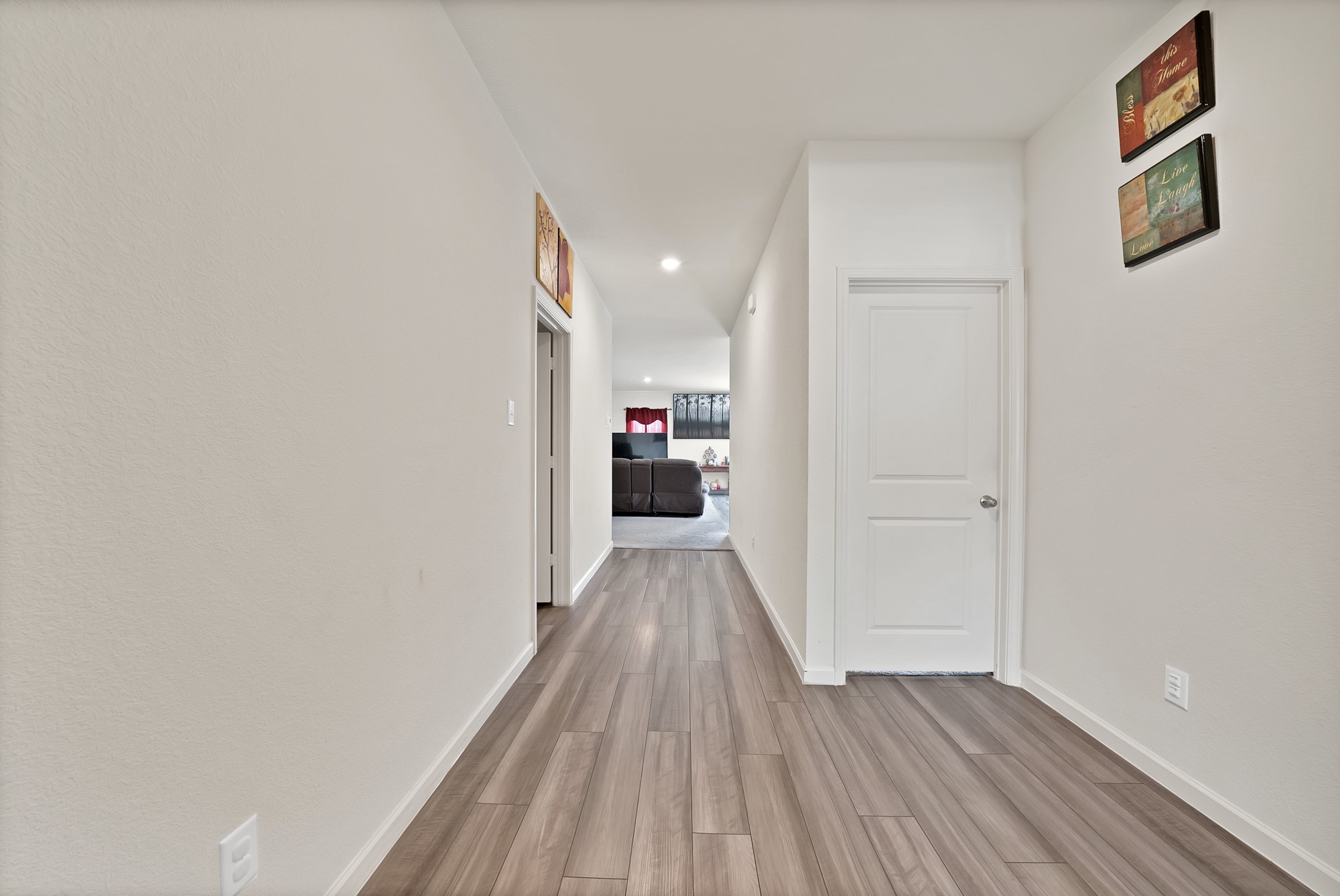 19 Cherryridge Drive Edgecliff Village TX 76134