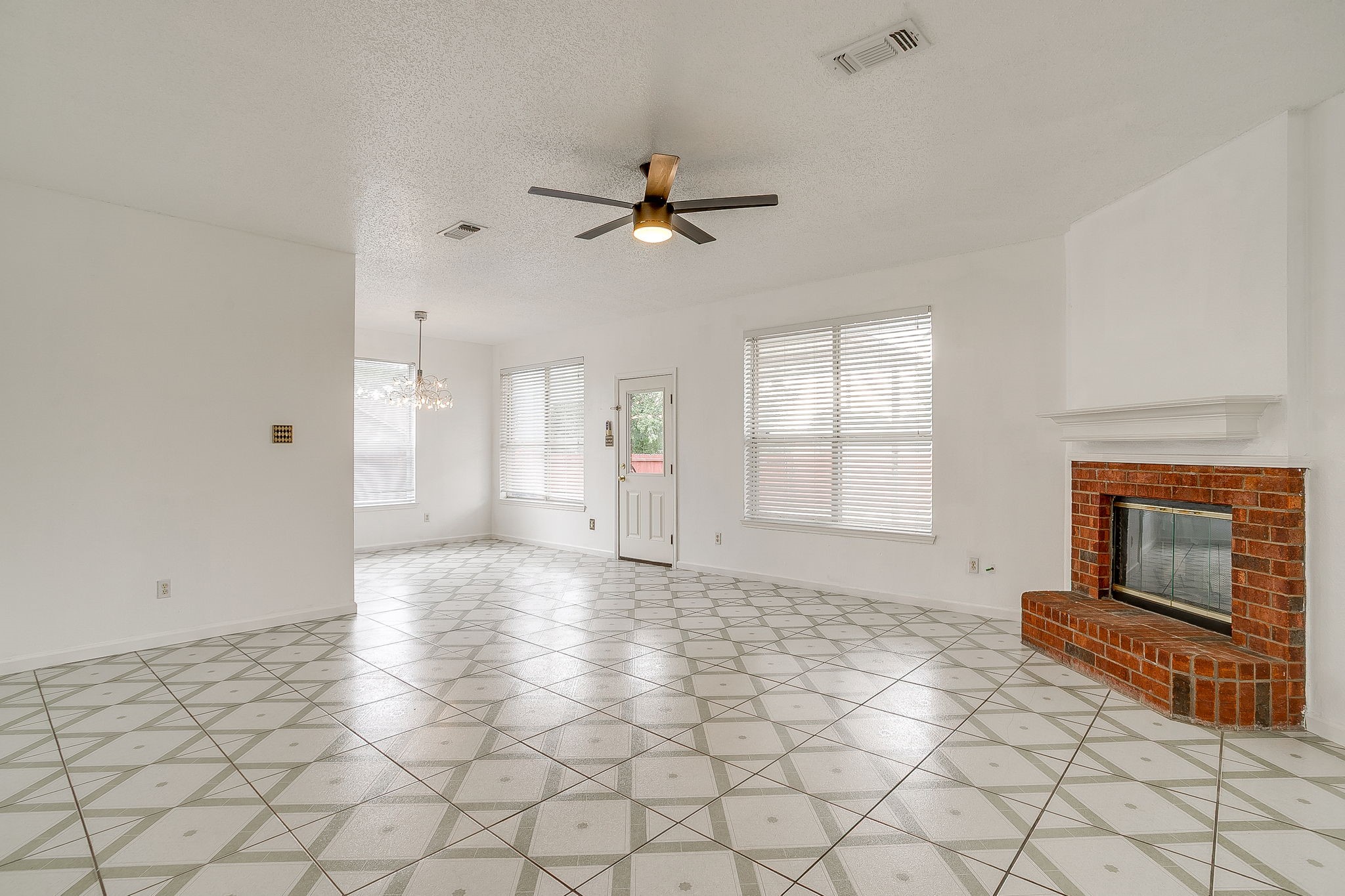 8601 Garden Springs Drive Fort Worth TX 76123