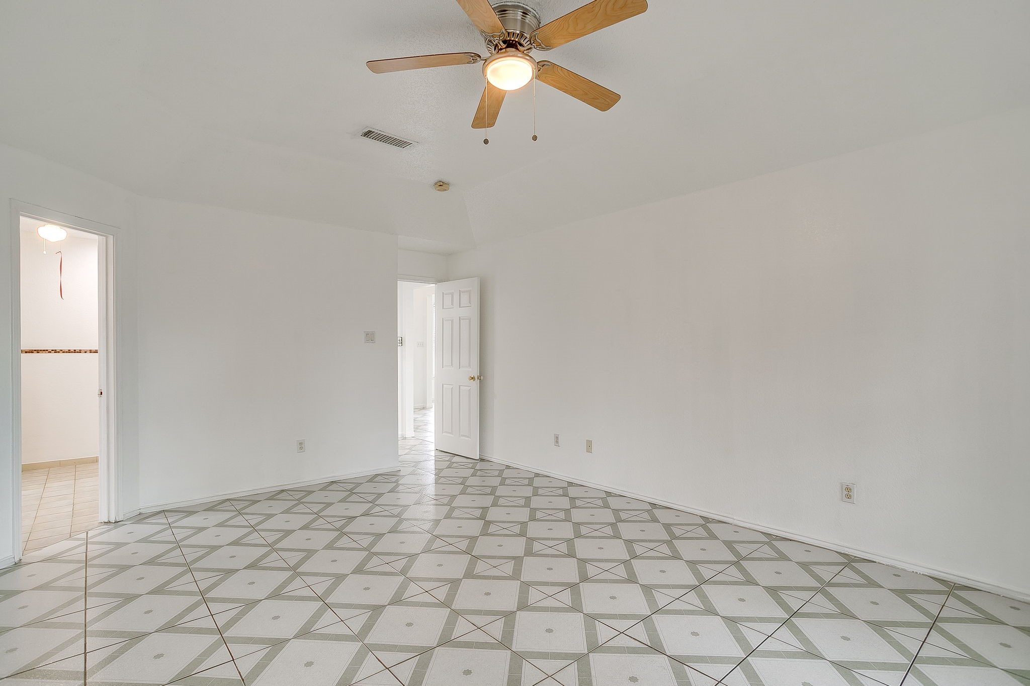 8601 Garden Springs Drive Fort Worth TX 76123