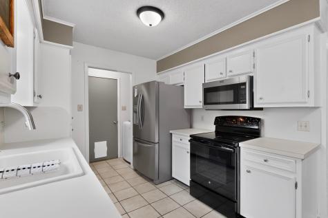 424 Ferenz Avenue Crowley TX 76036