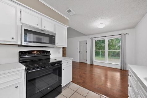 424 Ferenz Avenue Crowley TX 76036