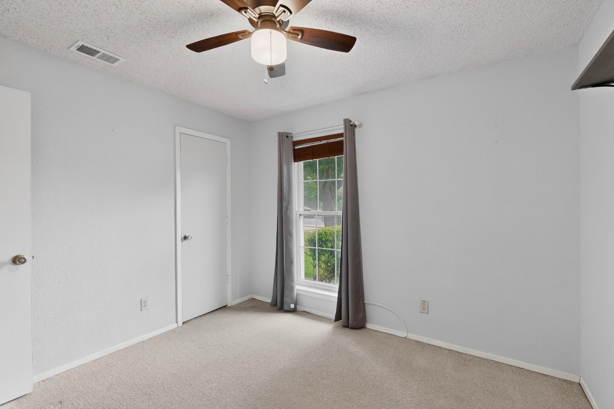 424 Ferenz Avenue Crowley TX 76036