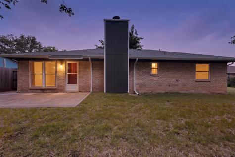 424 Ferenz Avenue Crowley TX 76036