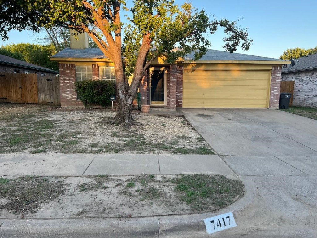 7417 Laurelhill Court S Fort Worth TX 76133