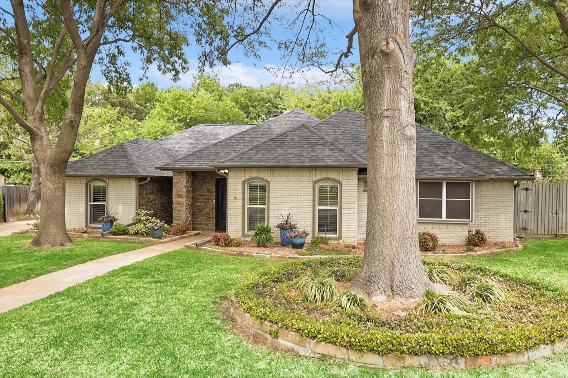 1300 Cable Creek Court Grapevine TX 76051