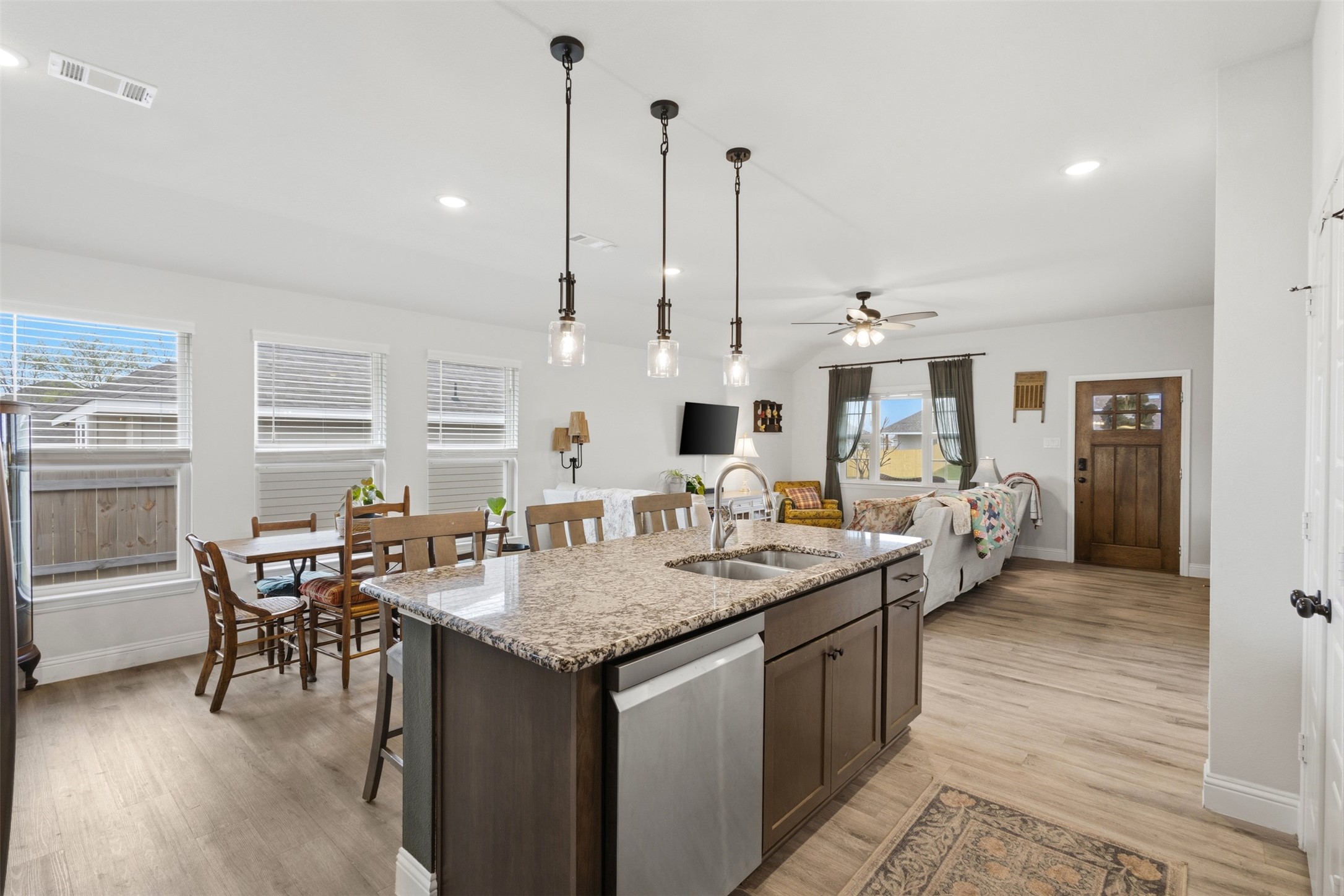 103 Olivia Street Hillsboro TX 76645