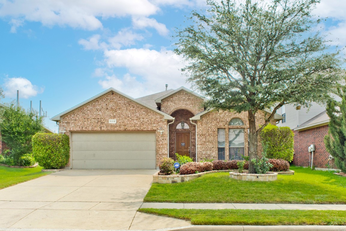 5316 Grayson Ridge Drive Fort Worth TX 76179