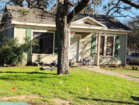 1402 NW 3rd Avenue Mineral Wells TX 76067