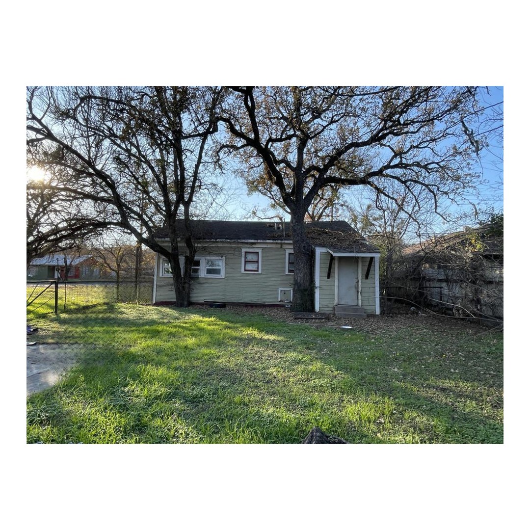 1402 NW 3rd Avenue Mineral Wells TX 76067