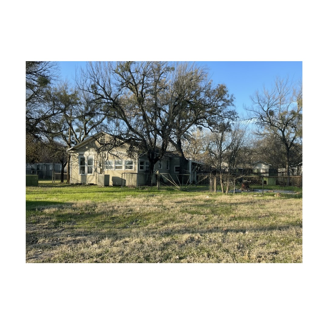 1402 NW 3rd Avenue Mineral Wells TX 76067