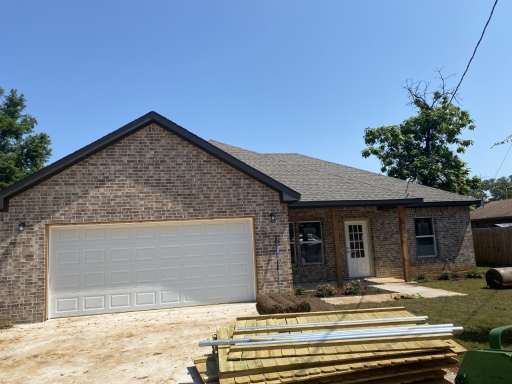 307 Brockett Street Collinsville TX 76233