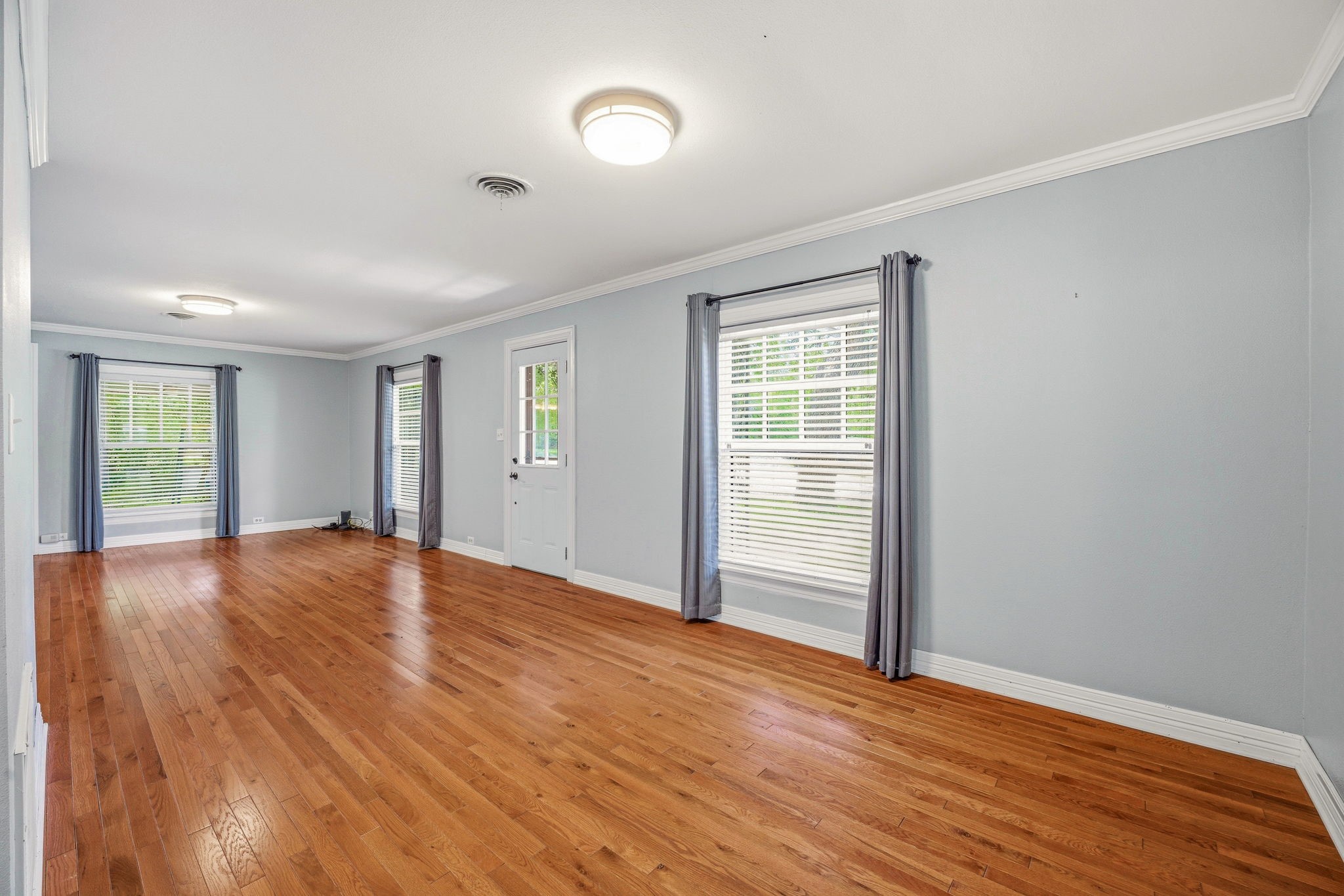 503 W Roberts Street Gorman TX 76454
