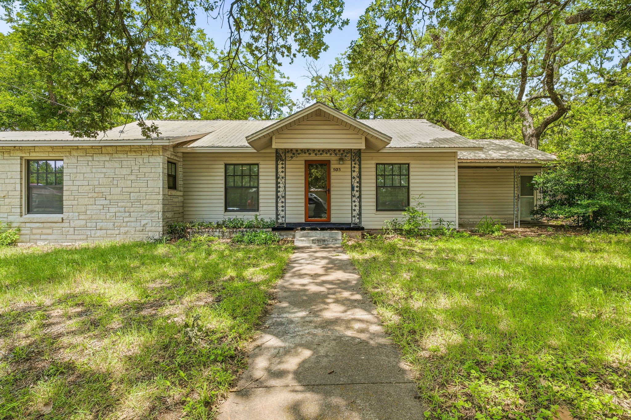 503 W Roberts Street Gorman TX 76454