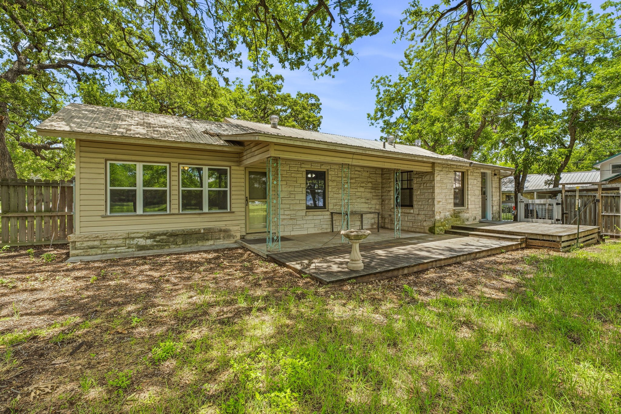 503 W Roberts Street Gorman TX 76454