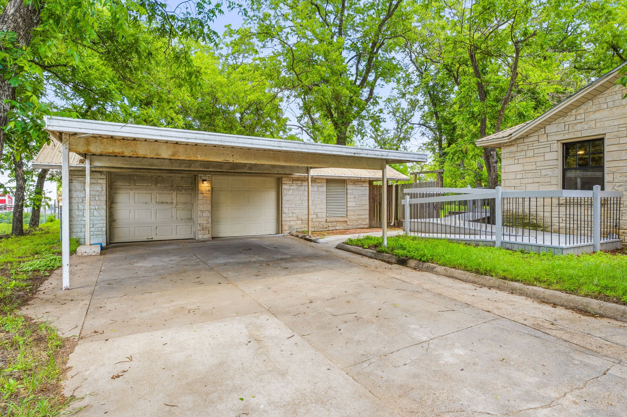 503 W Roberts Street Gorman TX 76454