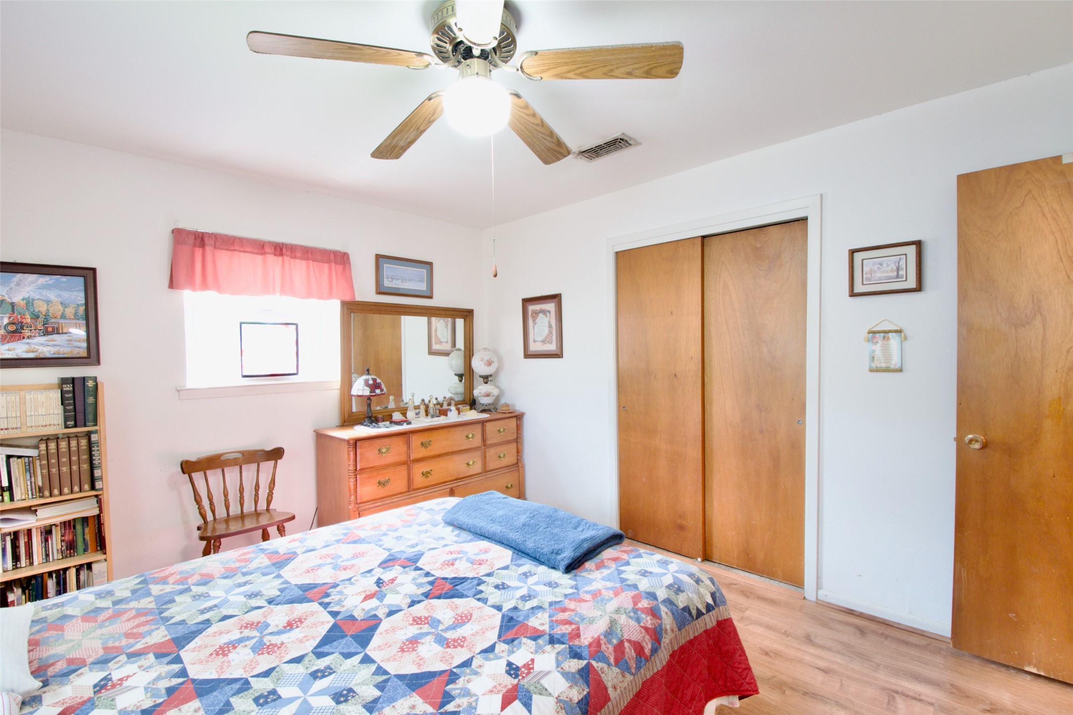 1204 W 21st Street Clifton TX 76634